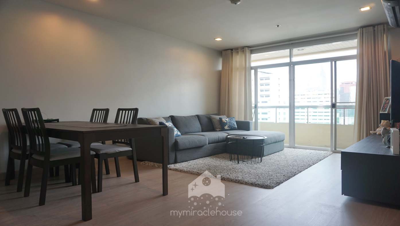 Sukhumvit City Resort two bedroom for rent with open view.