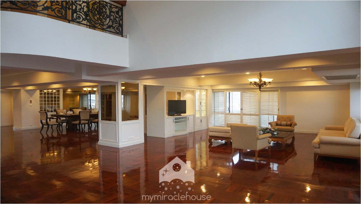 6 bedroom duplex penthouse for rent in Phrom Phong.
