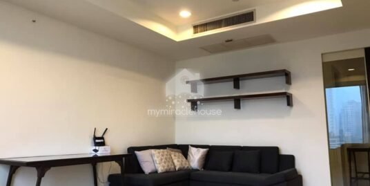 Pet-friendly 2 bedrooms for rent in Hampton Thong Lo.