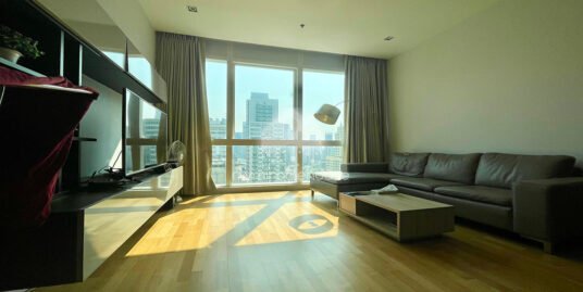 Fully-furnished 2 bedrooms for rent and sale in Millennium Residence.