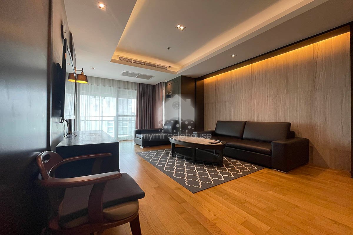 Fully-furnished 3 bedrooms for rent in The Madison Sukhumvit.