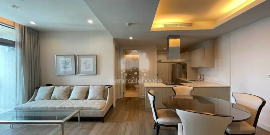 Fully-Furnished 2 Bedrooms For Rent in The Oriental Residence.